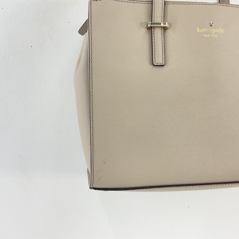 😍Kate Spade! Large Like New Cream Tote Bag - Picture 4 of 5